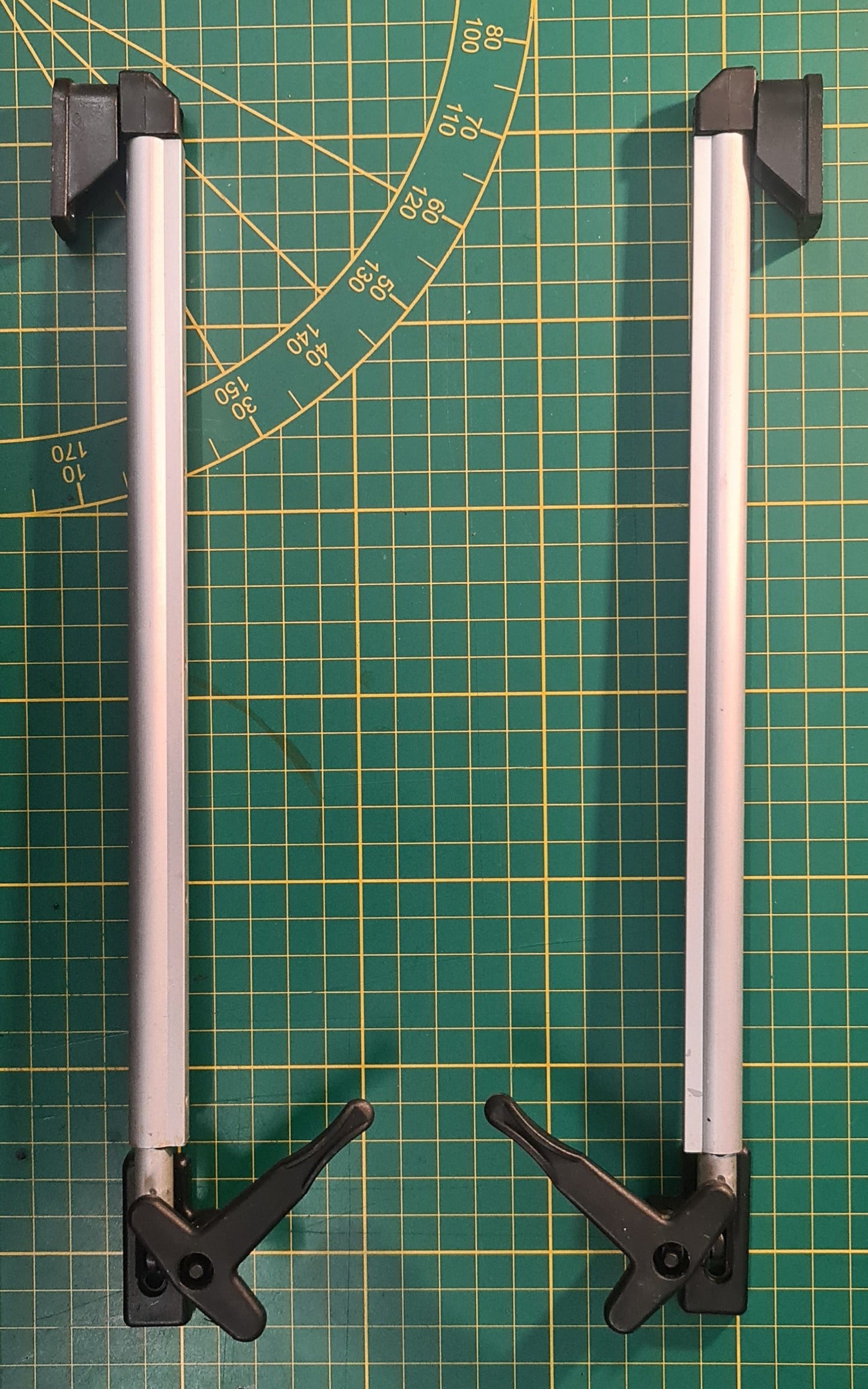 Para Press Fensterriegel mit Aussteller Fensteraussteller für ParaPress Dethleffs PPGY-3-SZ D2 233