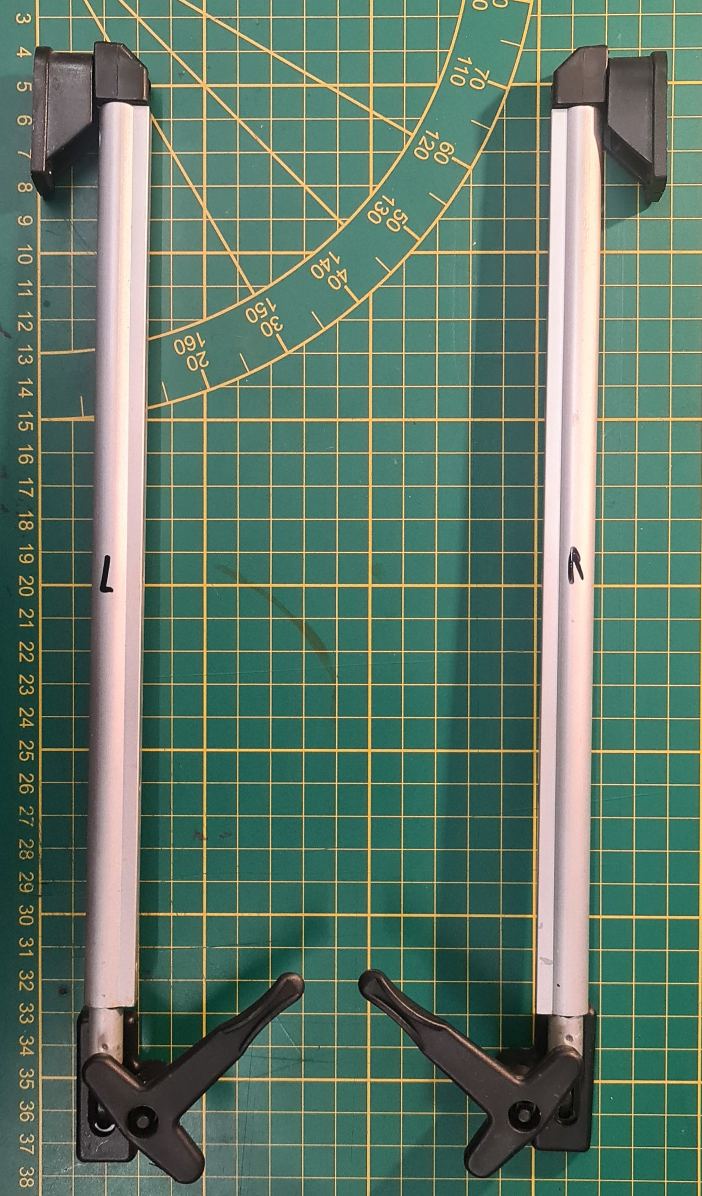Para Press Fensterriegel mit Aussteller Fensteraussteller für ParaPress Dethleffs PPGY-3-SZ D2 233