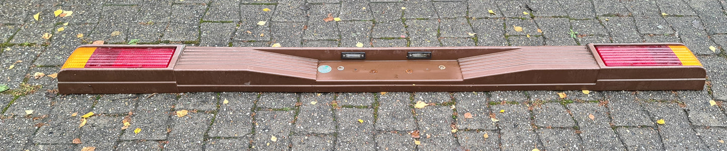 Leuchtenträger, universal, Wohnwagen, Breite 236 cm für Jokon Rückleuchten
