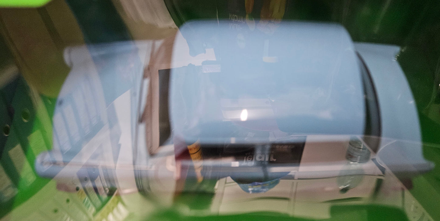 Welly Nex Sachsenring Trabi Trabant 601 im 1:24 Maßstab Eisen Metall Motorhaube & Türen können geöffnet werden