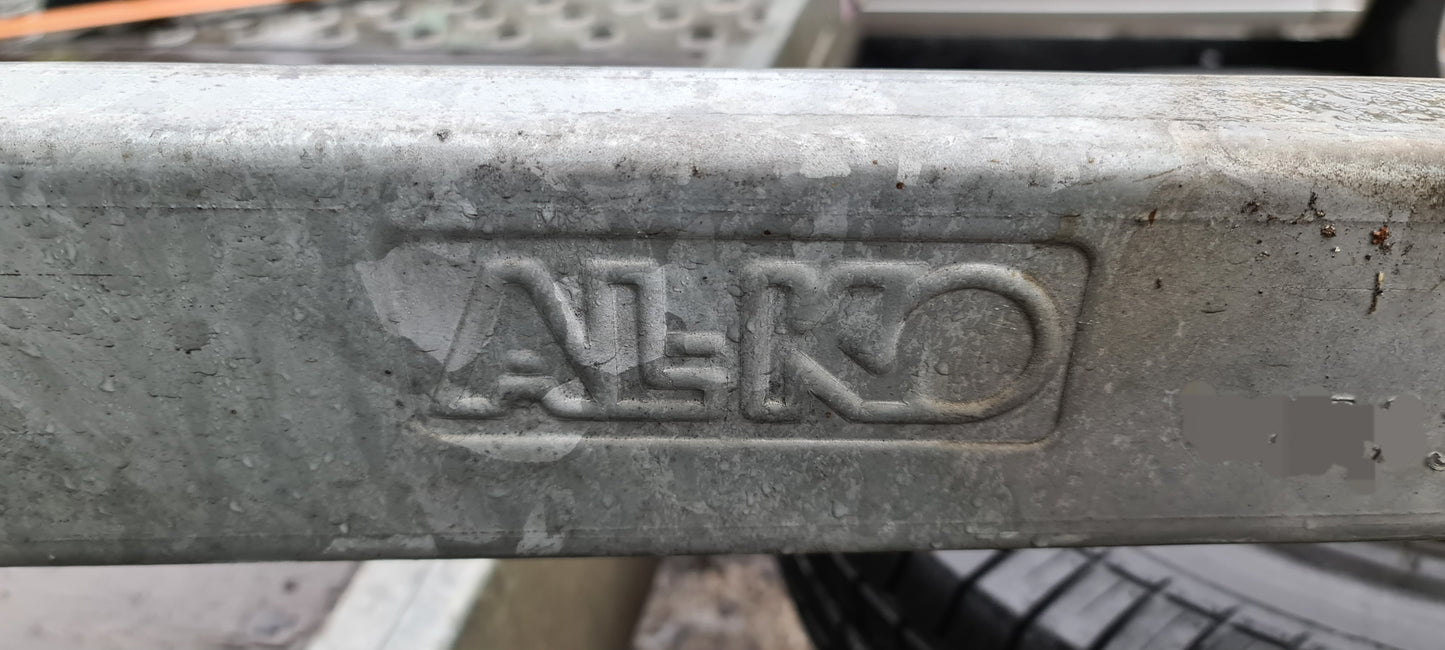 LMC Wohnwagen / AL-KO Fahrwerk Fahrgestell 545 K von 1994 Achse 1400 kg zulässiges Gesamtgewicht