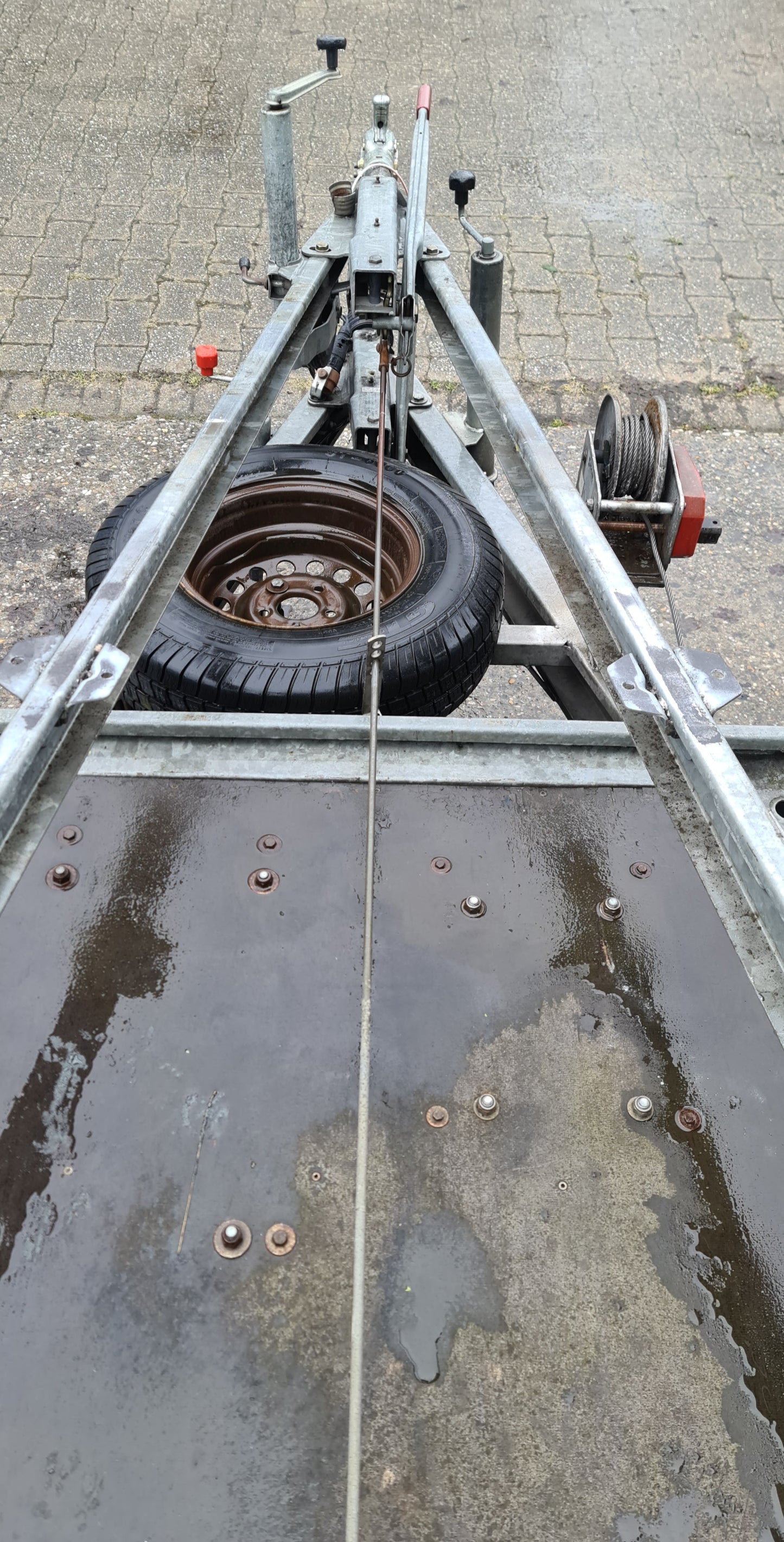 LMC Wohnwagen / AL-KO Fahrwerk Fahrgestell 545 K von 1994 Achse 1400 kg zulässiges Gesamtgewicht