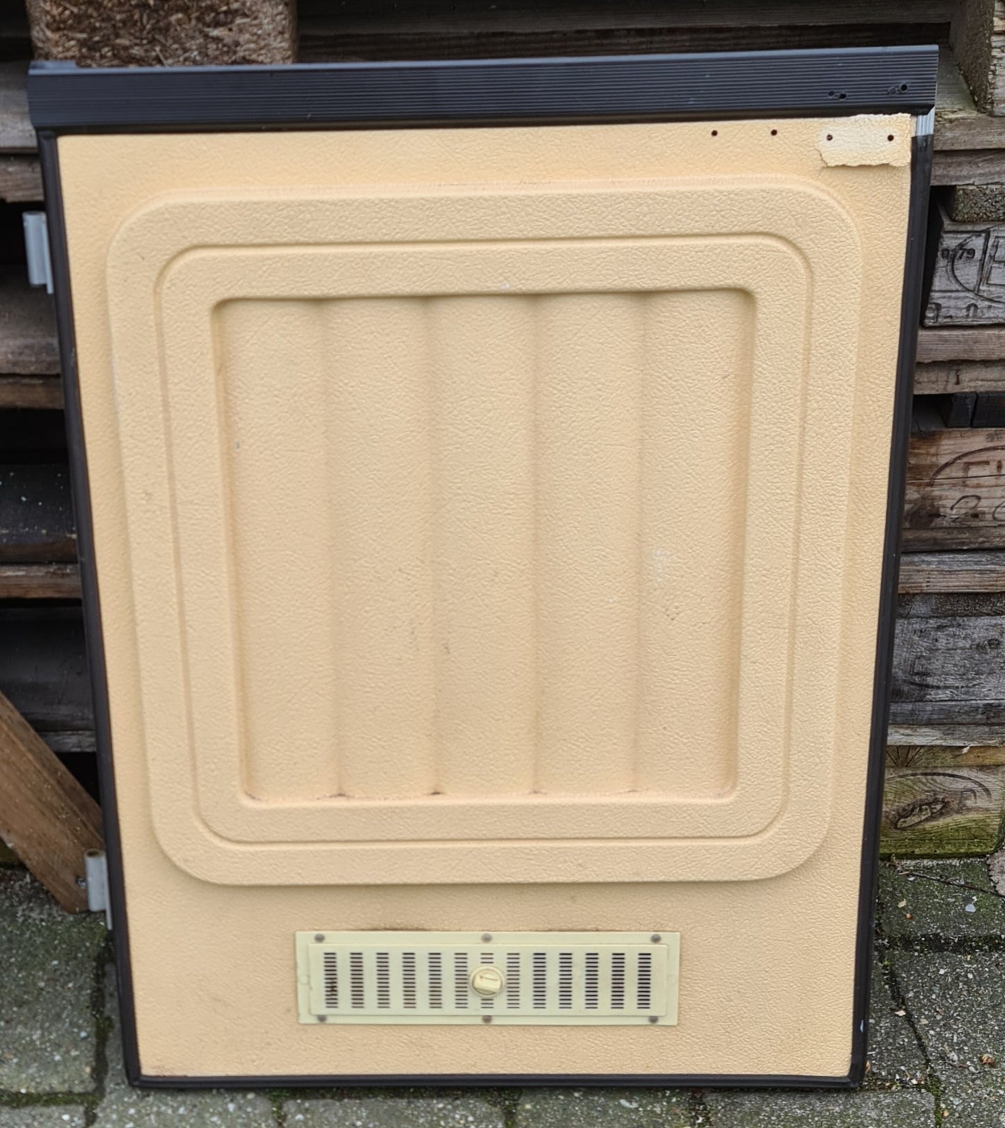 Tür Eingangstür LMC Wohnwagen 545 K von 1994 *Gebraucht*