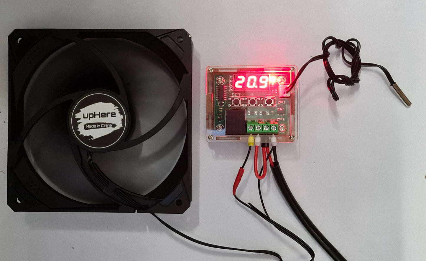 12V Kühlschranklüfter Bausatz Ventilator für Kühlschrank mit externem Thermostat / Temperaturfühler