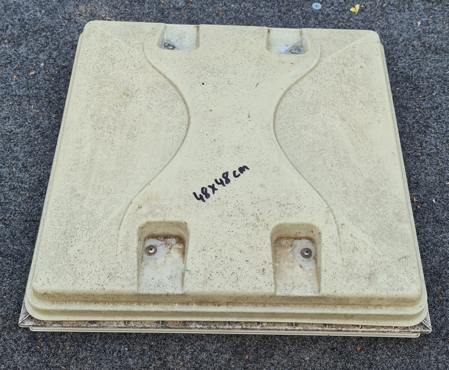 Hartal Dachhaube Dachluke Dachfenster 48x48 cm 48 x 48 cm gebrauchter Zustand