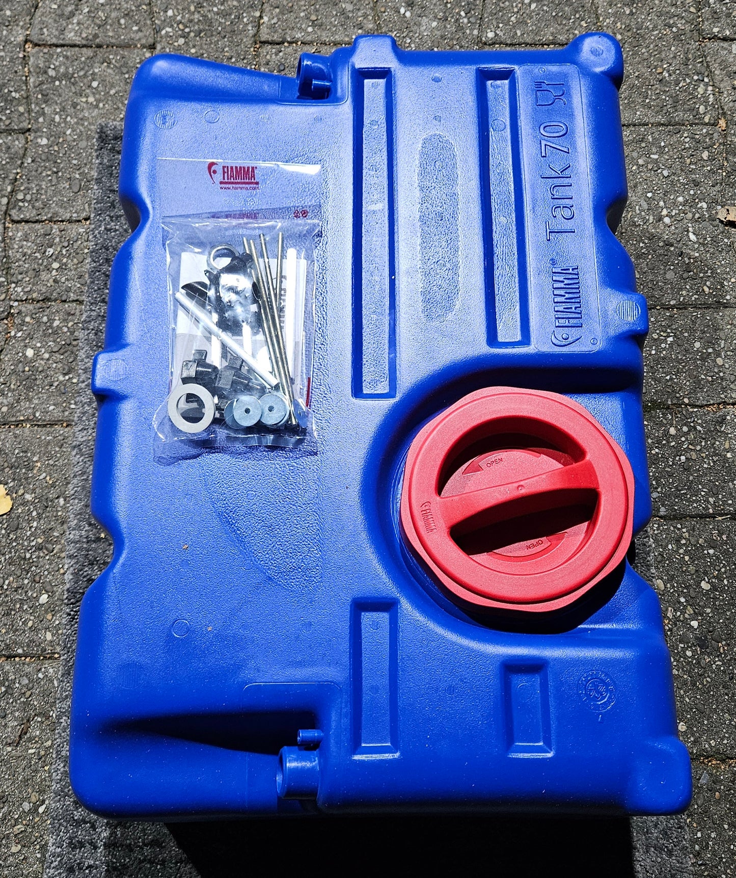 Fiamma Tank 70, Universal-Wassertank 65 Liter / Frischwassertank / Abwassertank / Grauwassertank / Neuware od. Ausstellungsstück