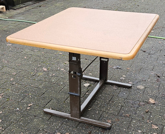 Kesseböhmer Hubtisch / Hubtischgestell Wohnwagen / Wohnmobil HTA 116 - braun