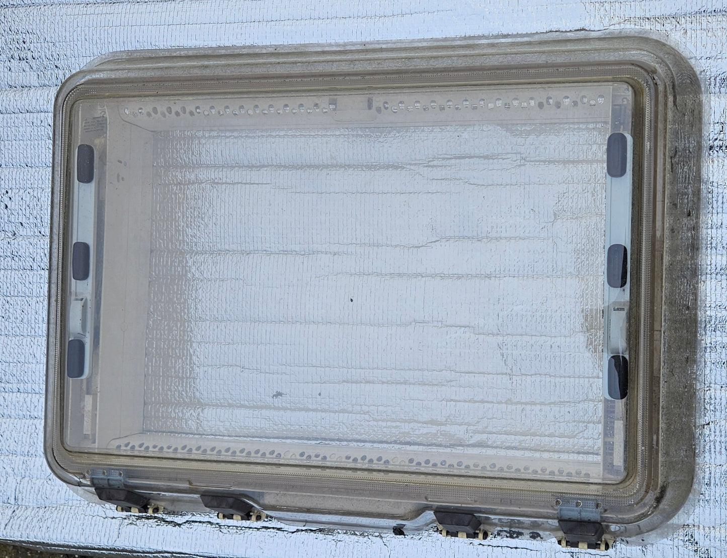 Dometic Seitz Dachhaubenoberteil Midi-Heki 700 x 500 mm für KURBEL oder BÜGEL Variante BG 1512 BG1512