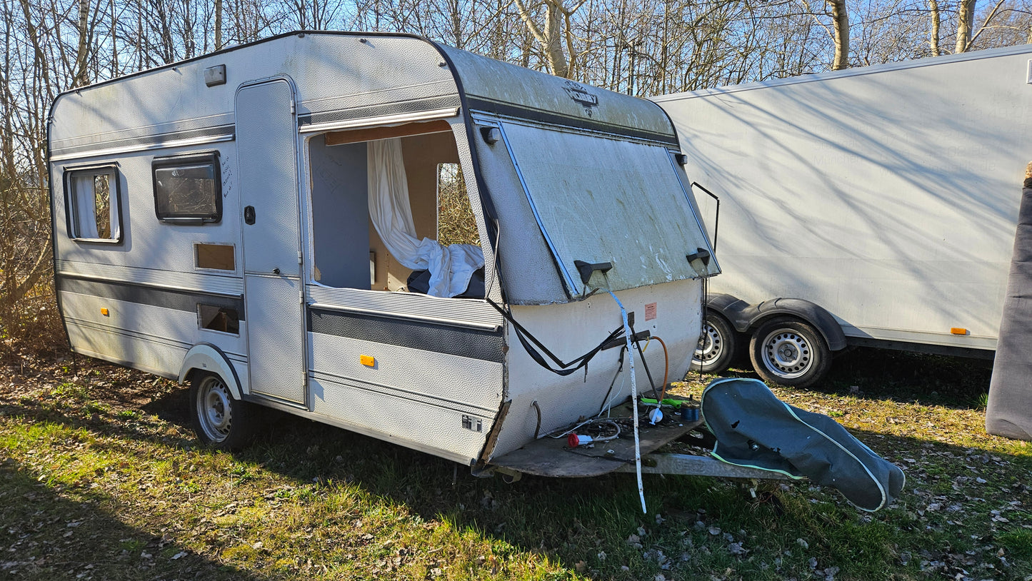 Hobby Wohnwagen Radlauf Radblende Kotflügel Radabdeckung Radlaufblende weiß