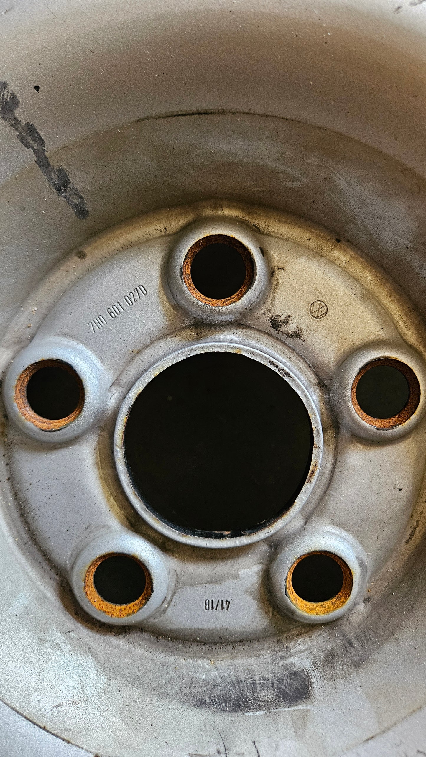 4x Original VW T5 T6 7E 7H 16 Zoll Einzelfelge Stahlfelge 7H0601027D 6,5jx16 ET51 RR19-A Lochkreis 5x120