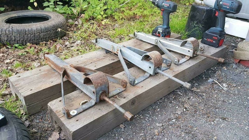 Hobby Kurbelstütze Ausdrehstütze 21,5 cm Lochabstand mit vorderer Ausbuchtung