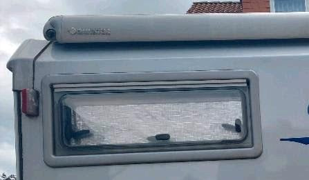 Ersatzglas / Ersatzscheibe grau abgetönt, passend für Dometic Seitz S4 Fenster AGS51200X0500 V-X / B E1 43R-001748 KDR S/Q PMMA