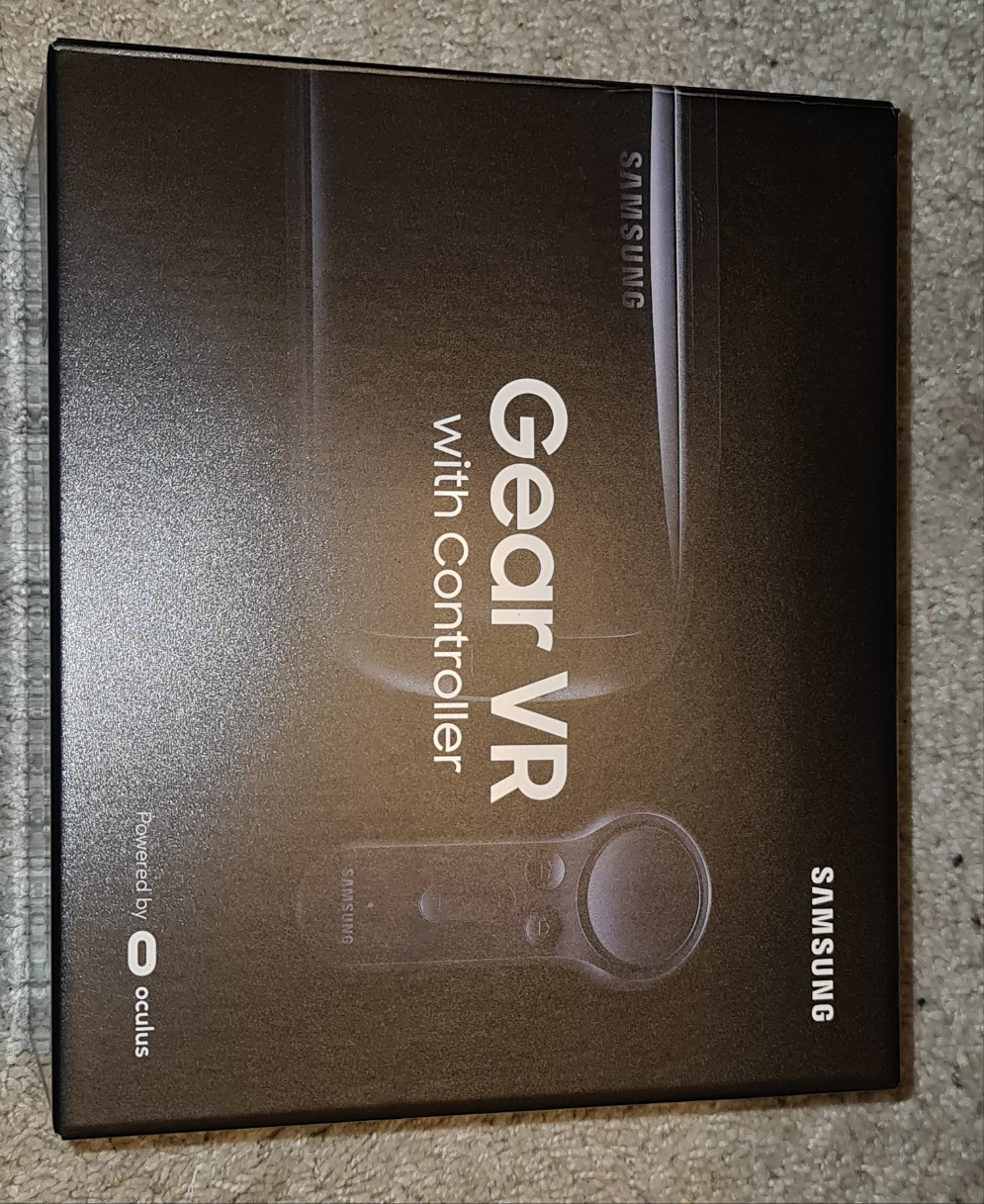 Samsung 3D VR-Brille
Samsung Gear VR mit Controller SM-R324 Oculus Orchid Gray