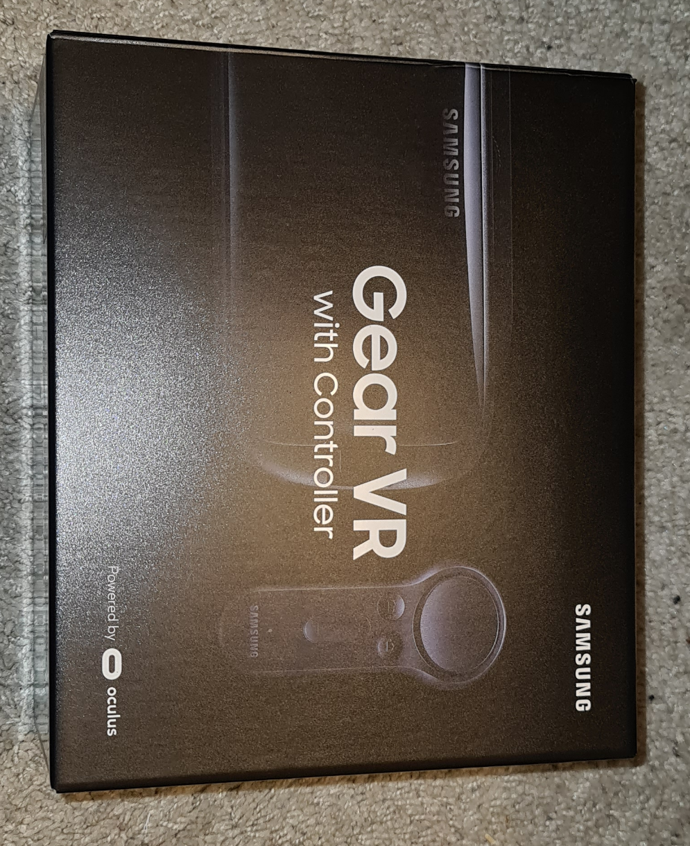 Samsung 3D VR-Brille
Samsung Gear VR mit Controller SM-R324 Oculus Orchid Gray