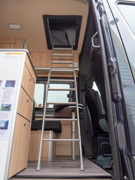 Lippert Faltbare Alu Leiter 145 cm für VW T4, T5, T6 Schlafdach REIMO EasyFit, Anstell-Leiter, zusammenfaltbar & 208 cm für Fiat Ducato, MB Sprinter, VW Crafter